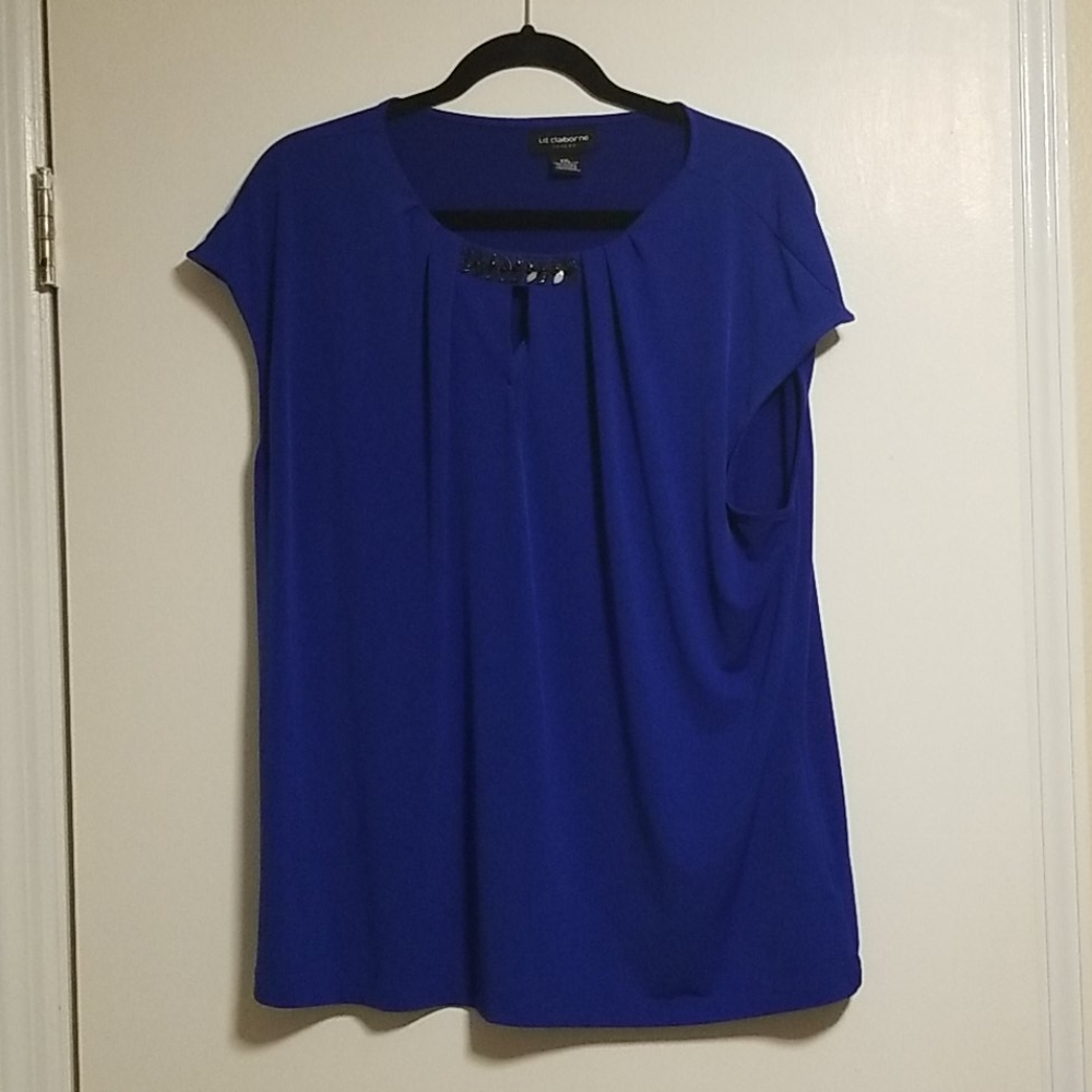 Liz claiborne blue keyhole blouse with jewel neck